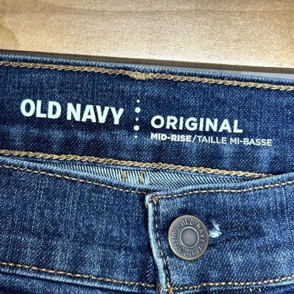 Old Navy Original Midrise‎ Jeans Medium Wash Fading Size 12 Short Casual Denim - Picture 7 of 8